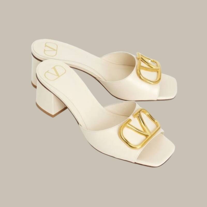 [カード決済で10%オフ] VALENTINO Vロゴ シグネチャー レディース スライドサンダル S0HA6DSH I16