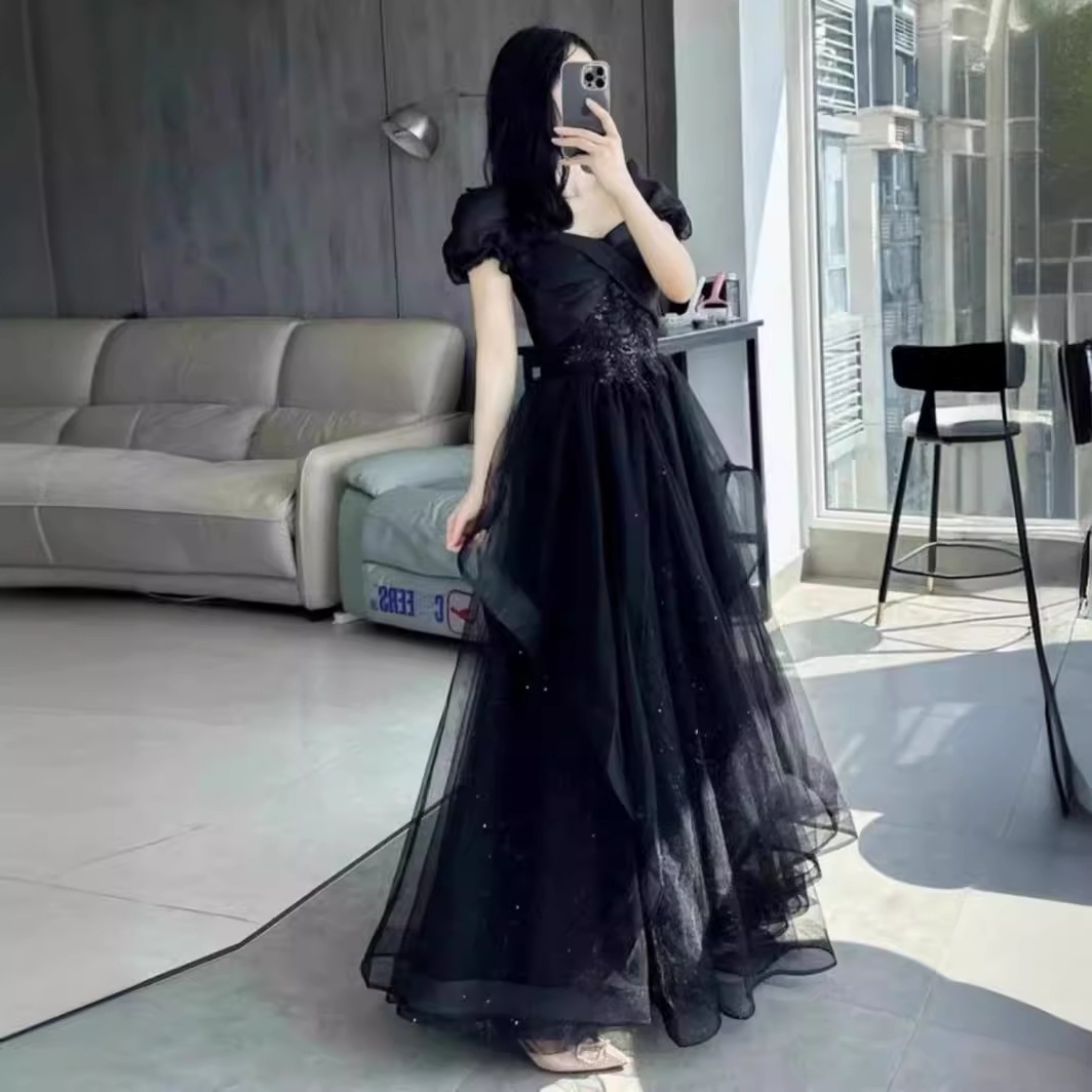 女子会用イブニングドレスエレガントなロングスタイル普段着としても着用可能ホスト歳成人式