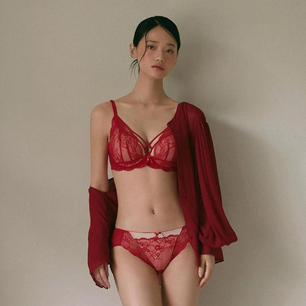 プラス・ザ・グレース・ブラ Gカップ SBRD557GWSG 7,511円