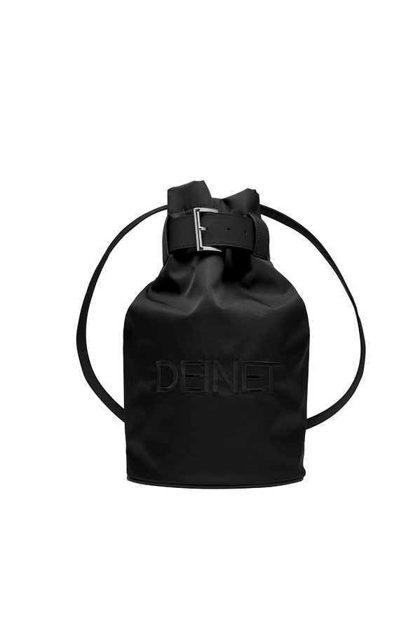 DEINET LOGO BUCKET BAG ★韓国人気★ 追跡付 Qoo10] DEINET 【DEINET】 DEINET LOGO : バッグ・雑貨