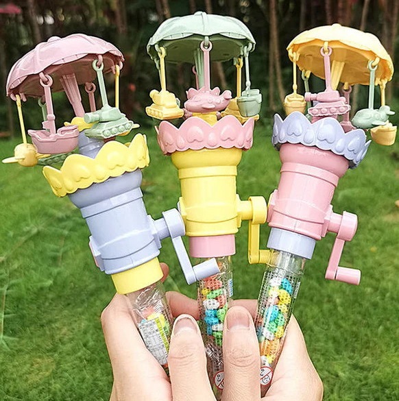 12個回転木馬キャンディースティックタブレットキャンディーボックスキラキラ光る手回し12スティックスーパーマーケットおもちゃ