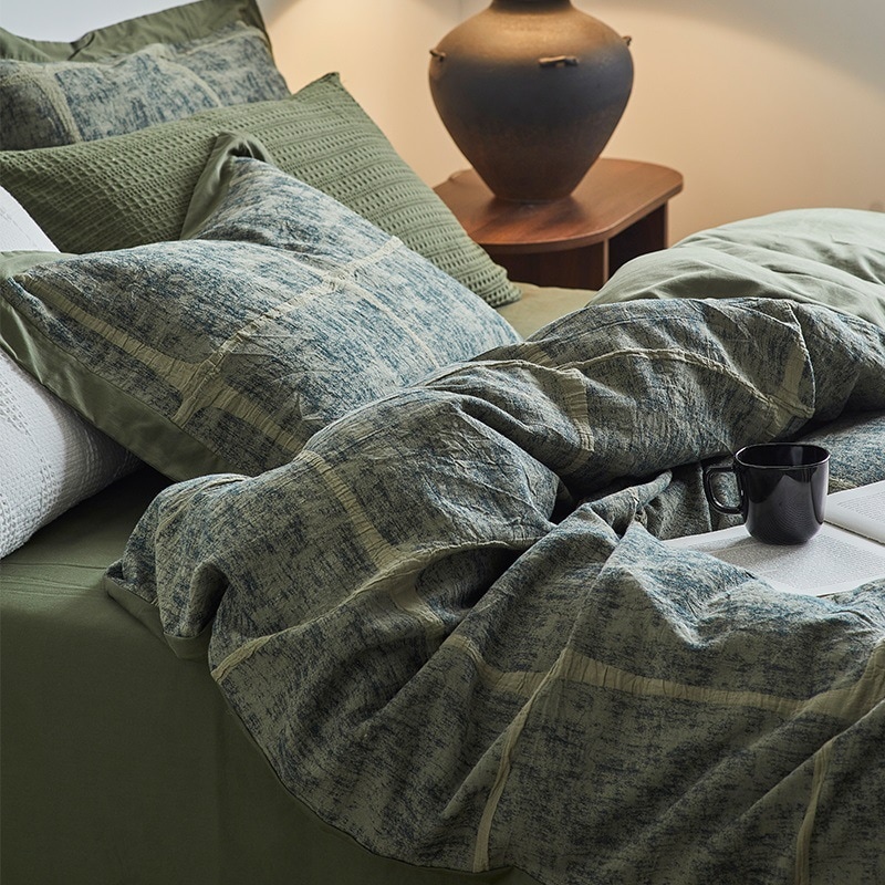 日本の私のスタイルテクスチャコットンジャクアード4ピースセットベッド2024新しいスタイルボーイズピュアコットンキルトカバーベッド