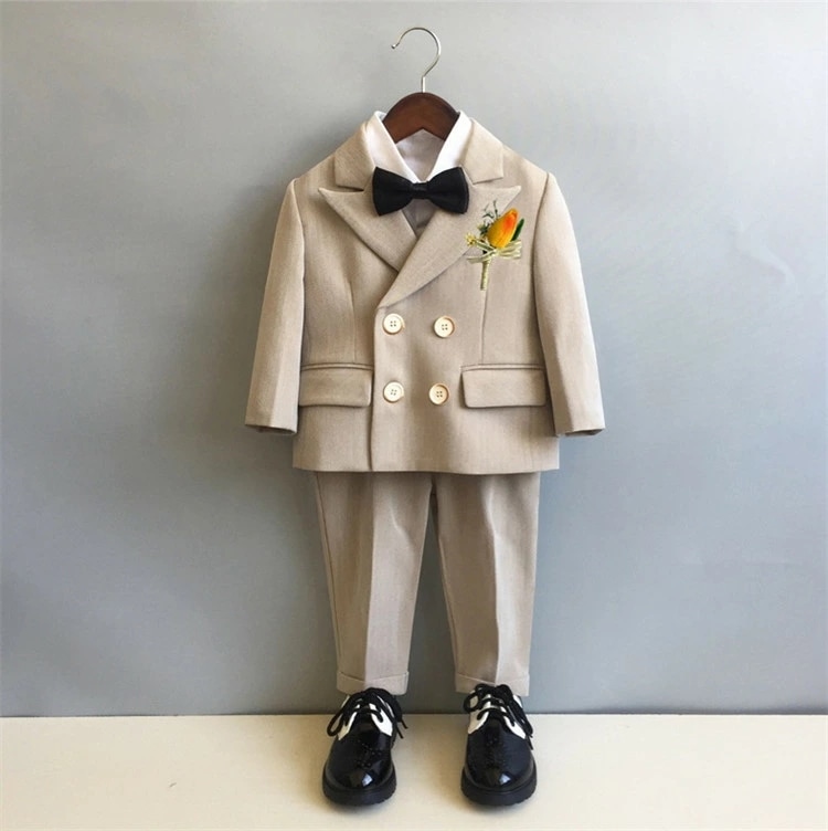 お急ぎくださいベビー スーツ 子供 スーツ 男の子 キッズスーツ フォーマルスーツ ベビースーツ 小学生 入学スーツ ベージュ グレー 5点/6点セット 発表会 演奏会 礼服 卒業式スーツ 制服 春秋