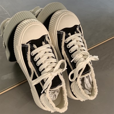 スニーカー シューズ スニーカー レディースシューズ レディーススニーカー ラウンドトゥ 歩きやすい 履きやすい 走れる キャンバス かわいい 大人可愛い きれいめ シンプル カジュアル 大人 上品