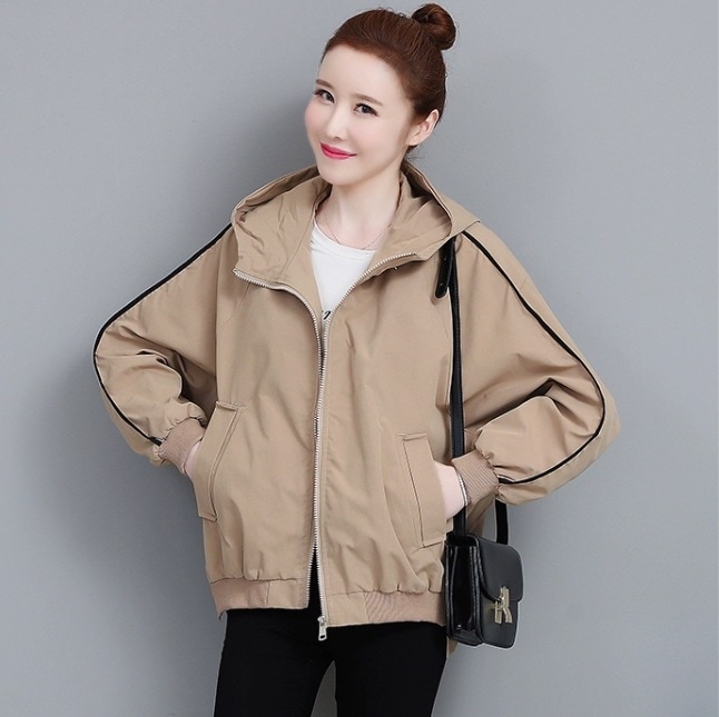 アウター ジャケット シャンパー 袖あり 長袖 フード付き かわいい 大人可愛い きれいめ シンプル カジュアル 大人 上品 おしゃれ お洒落 かっこいい レトロ 大人女子 こなれ感 個性的 クール