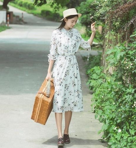 1258. 花柄シャツロングワンピース(ホワイト）