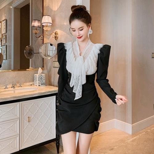 6月の新製品すぐに発送可能 パーティードレス ミニドレス ワンピース ギャザー レース 韓国 無地 リボンタイ 春 秋 長袖 ショート ミニ おしゃれ 可愛い バックオープン 背中あき エレガント き