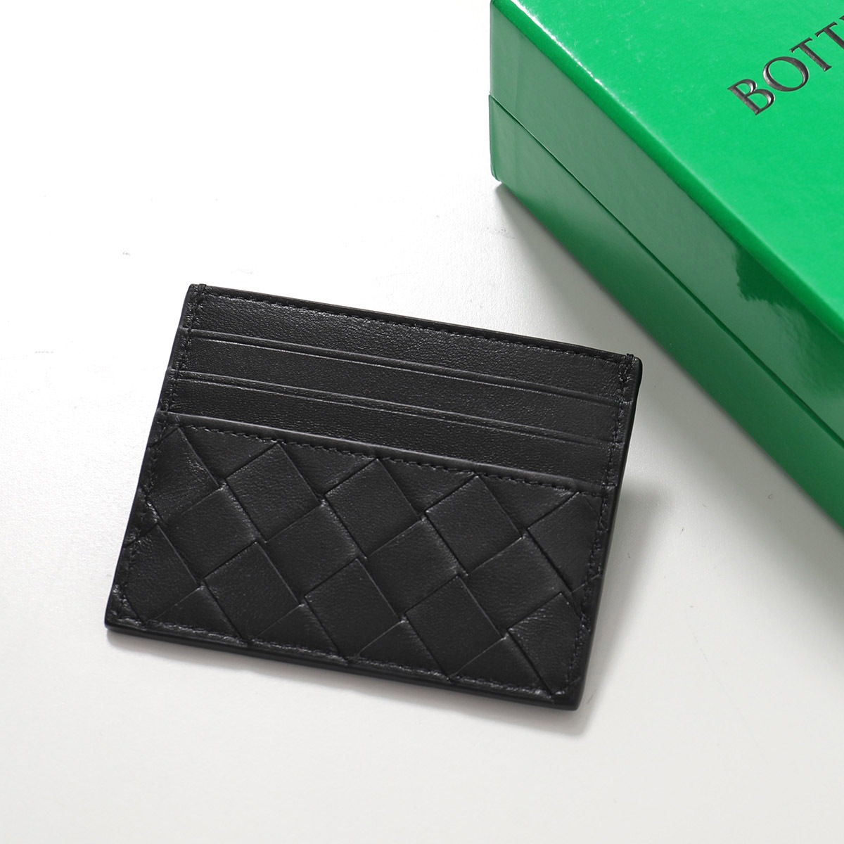 ボッテガ ヴェネタ カードケース イントレチャート レザー 黒 ボッテガ