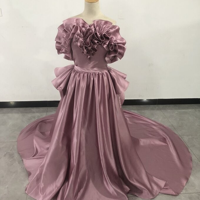ピンクソフィア パーティードレス ベアトップ ふっくら柔らかなバックリボン華やかなトレーン/結婚式/披露宴