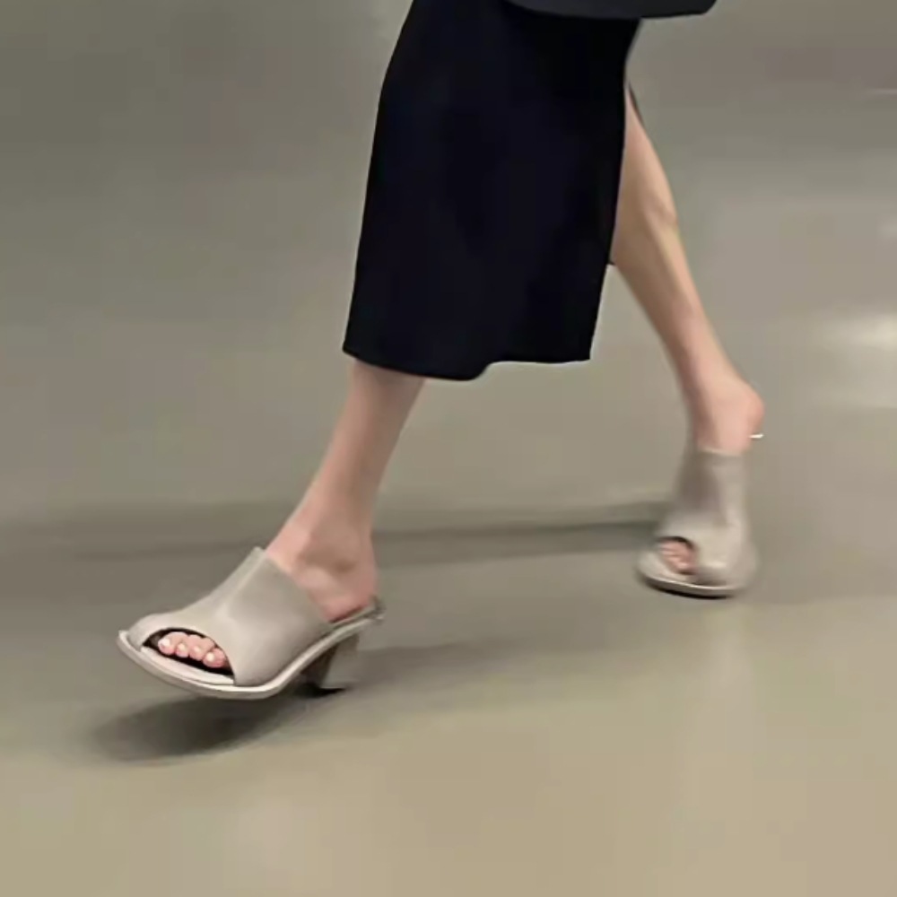 レディース サンダル 美脚 脚長 かわいい 大人可愛い きれいめ シンプル カジュアル 上品 おしゃれ かっこいい レトロ エレガント ラブリー キュート スポーティー マニッシュ ボーイッシュ