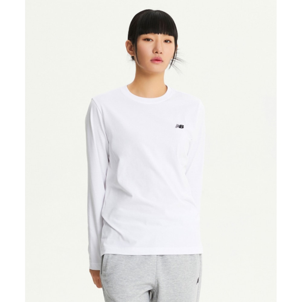 ニューバランス NBNDE41013/UNI ESS ロゴロングスリーブ Tシャツ (ホワイト)