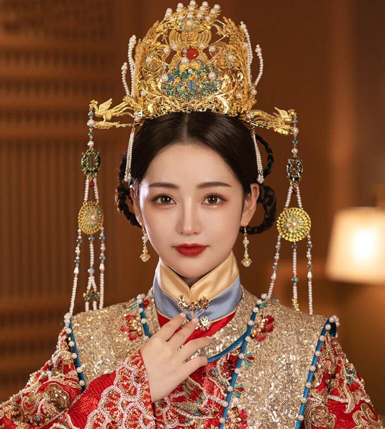 漢服用 王冠 中華 ウエディング 髪飾りセット 中国風 古代結婚式 花嫁用 ヘアアクセサリー 中国時代劇 皇后 貴妃 お姫様 変身 仮装 コスチューム 豪華 宝冠 皇冠 鳳冠 クラウン 鳳凰 かんざし