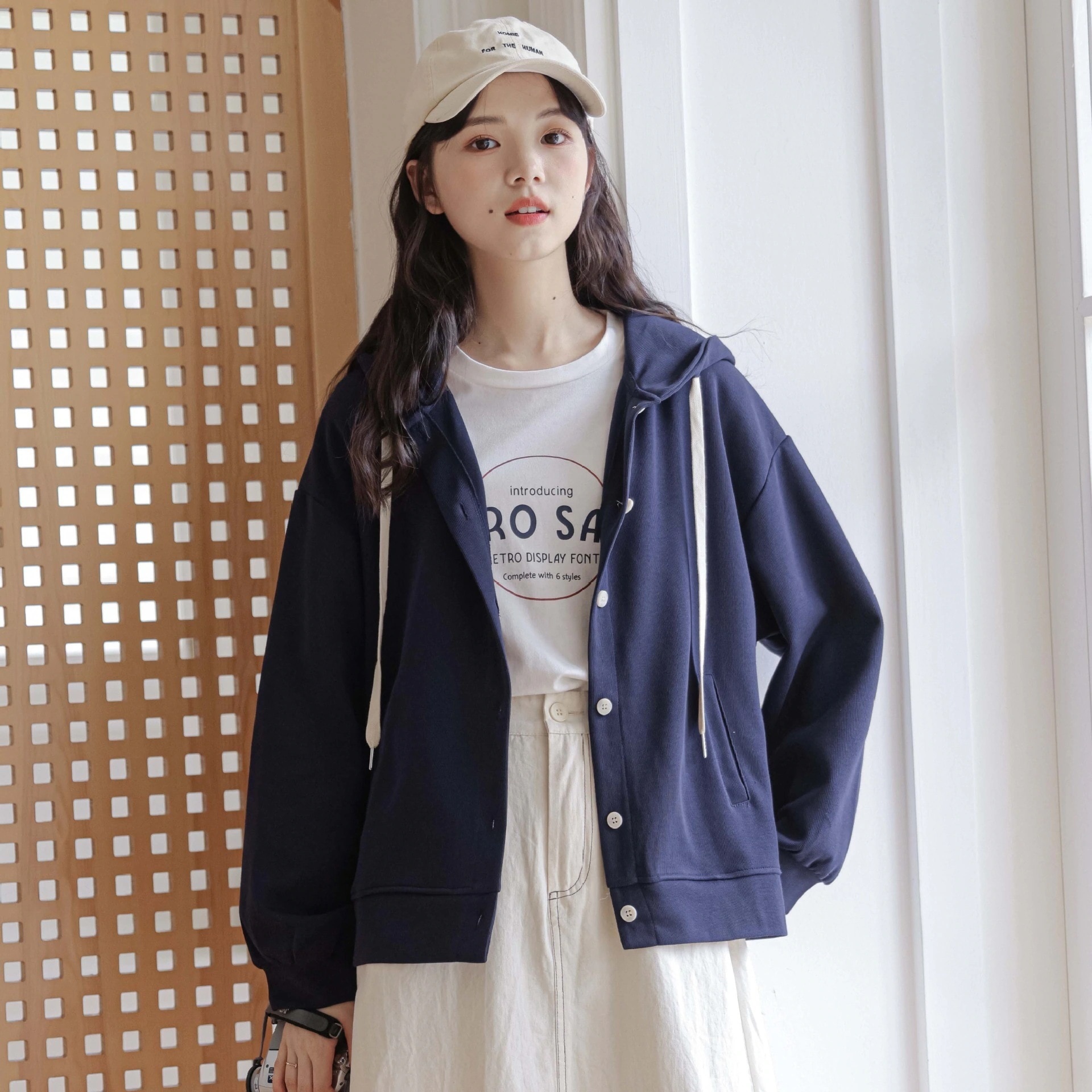 【急速発送】2025秋の新作アカデミア風ゆったり気だるいデザイン感連帽カーディガンパーカージャケット 韓国ファッション秋の万能アイテム