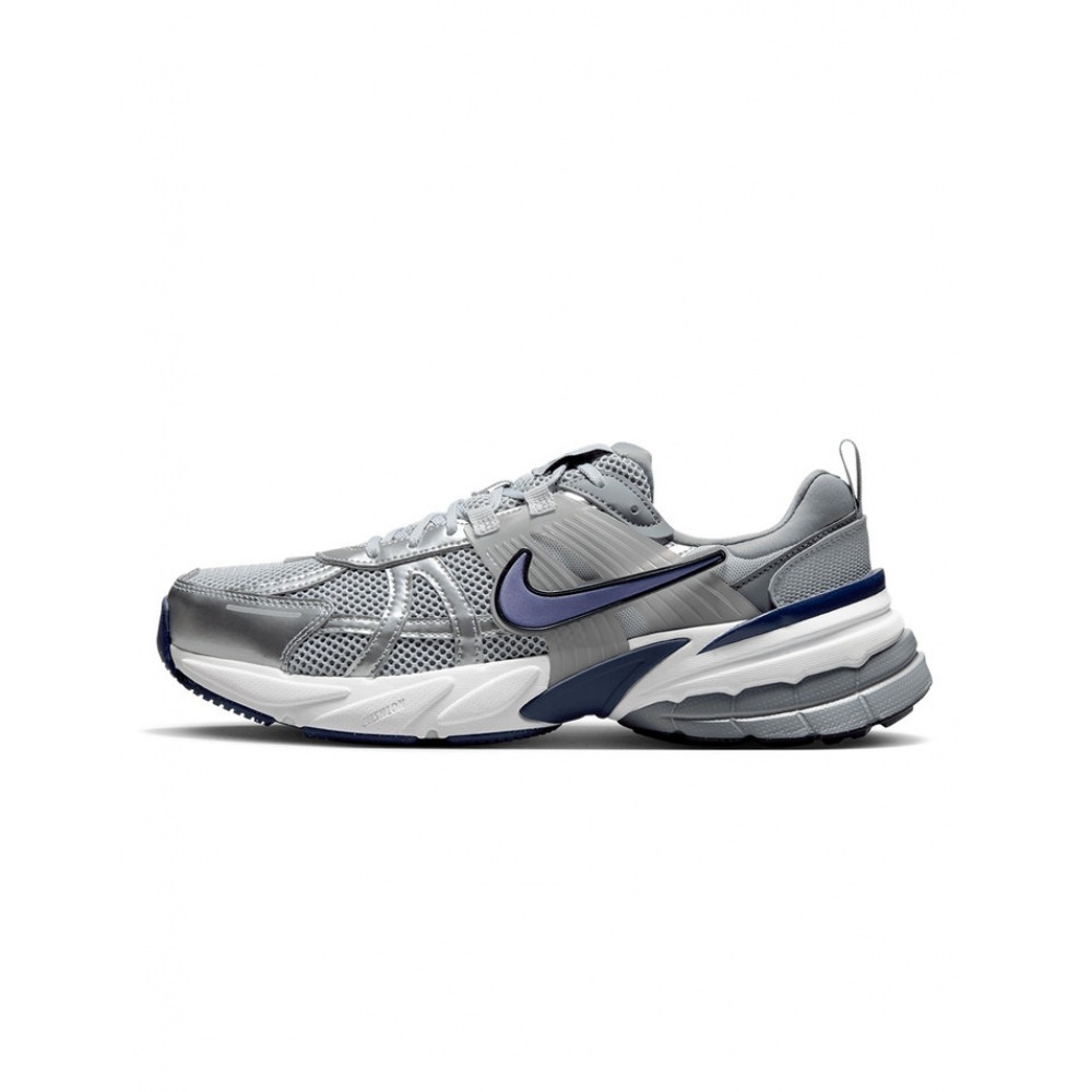 ナイキ V2K ラン HJ4497-002