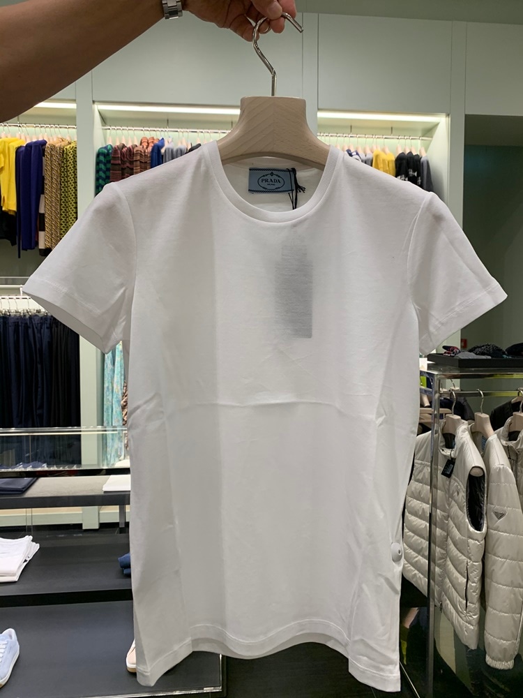 PRADA WOMAN T-SHIRT DNA604 14,400円