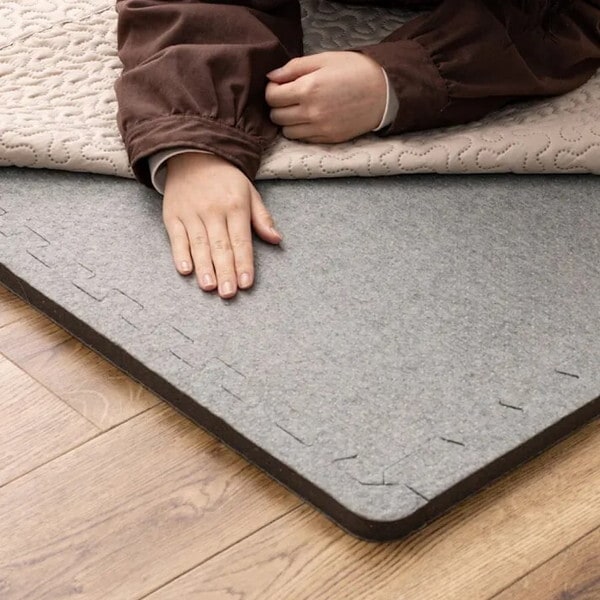 240633640 ジョイントアンダーラグ アツマシ 9枚組 61×61×2 角パーツ付きだと 64×64 メーカー直送