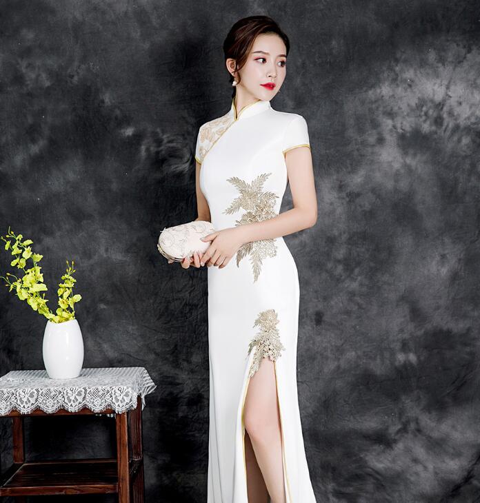 チャイナドレス ロング丈 チャイナ服 マキシ丈 カジュアルチャイナドレス 半袖 スリット入り フレアドレス 細身ドレス エスニックな花柄 ゴージャス 花嫁 謝恩会 披露宴 発表会 お色直し お呼ばれ