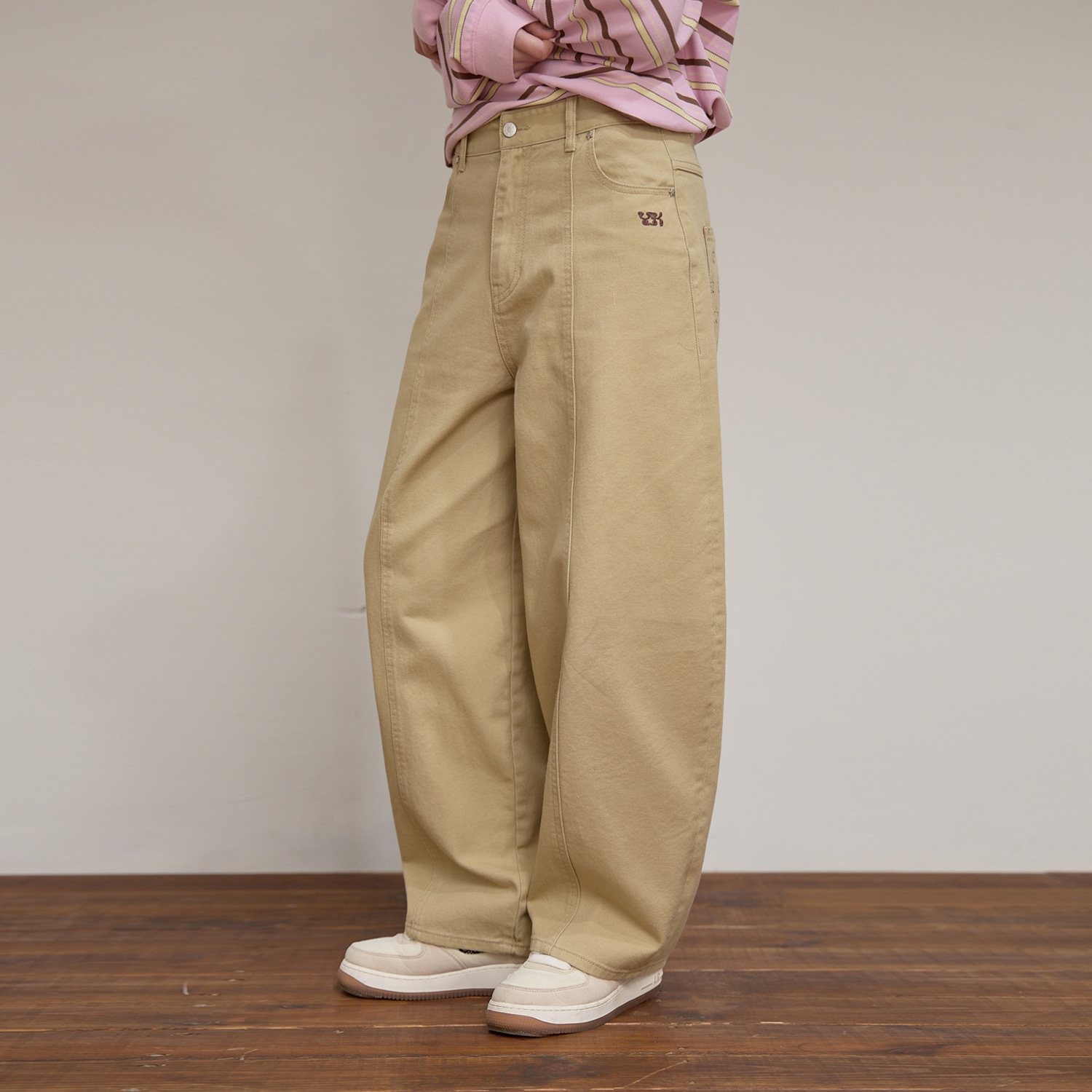 Curved Cutting Cotton Pants BEIGE
