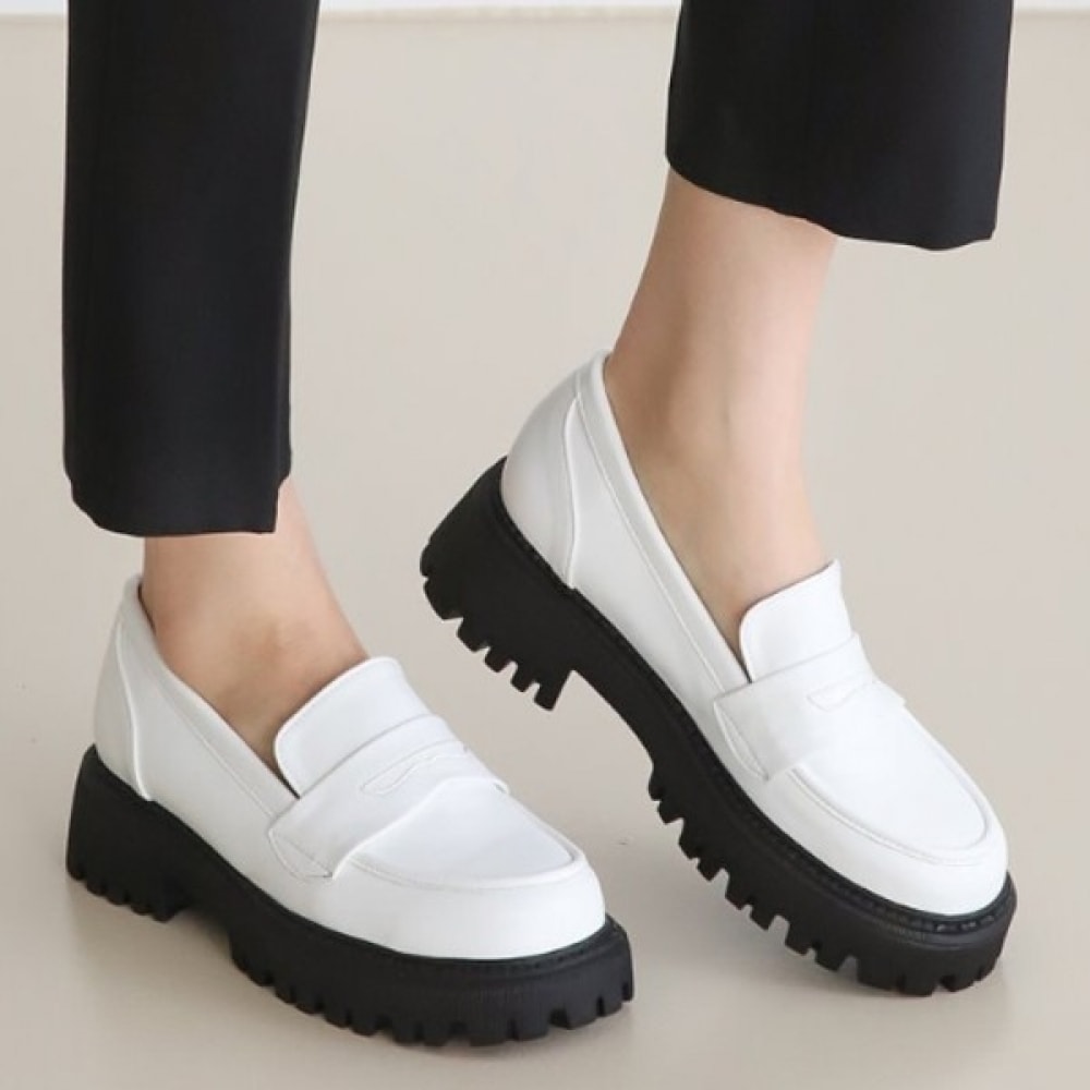 (Ninas Paris) 韓国製メガネポイントチャンキーローファー