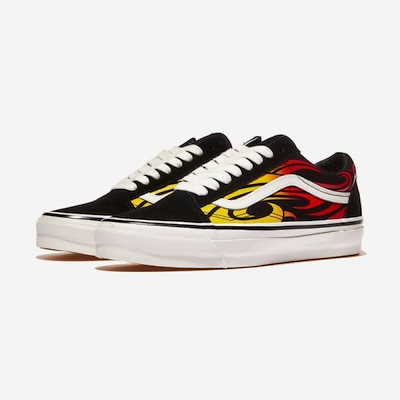 王一博 バインダー＋手幅・スローガン・応援カード カード満載アルバム