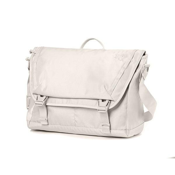 ZIION メッセンジャーバッグ IVORY UR525005