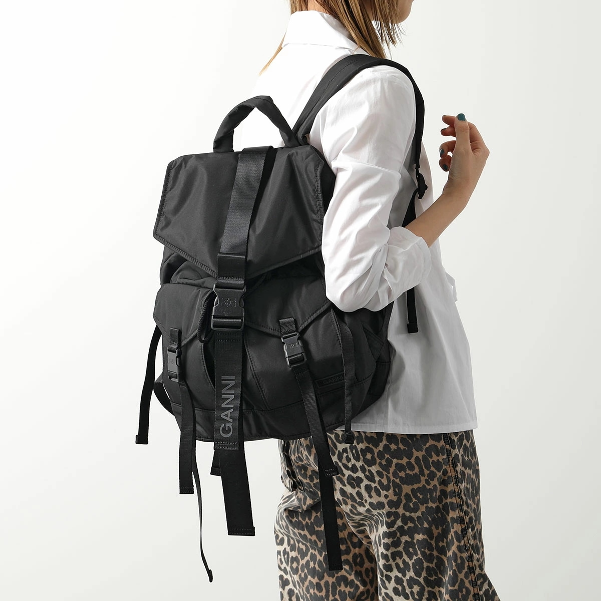 ガニー GANNI Recycled Tech Backpack A4755 5829 リュック gni0000001005.jpg