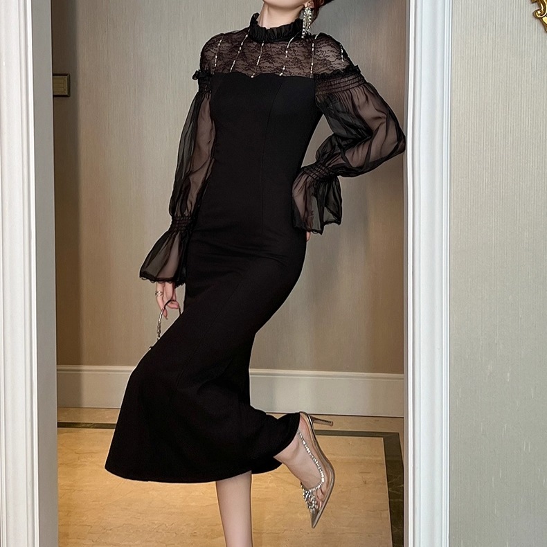 レディース ワンピース ドレス 膝下 ミモレ 長袖 フリル袖 マーメイド フェミニン フリル 透け感 切り替えデザイン ドッキング シアー かわいい 大人可愛い きれいめ シンプル 上品 おしゃれ