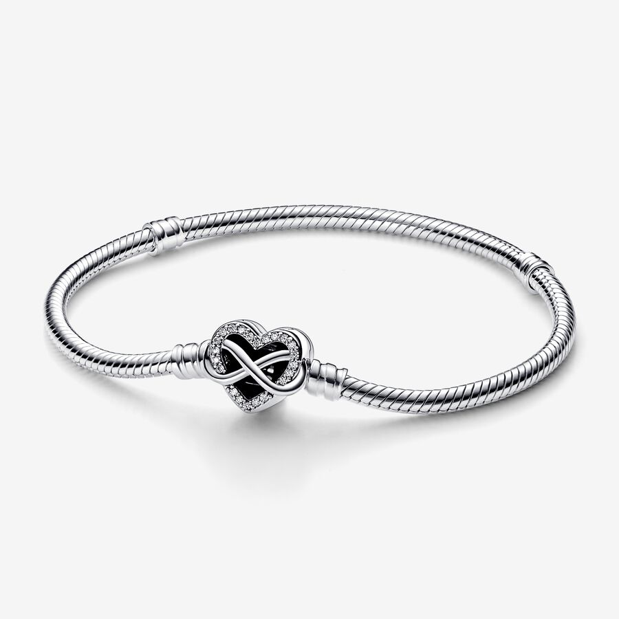 パンドラMoments Sparkling Infinity Heart Clasp Snake Chain Bracelet 592645C01