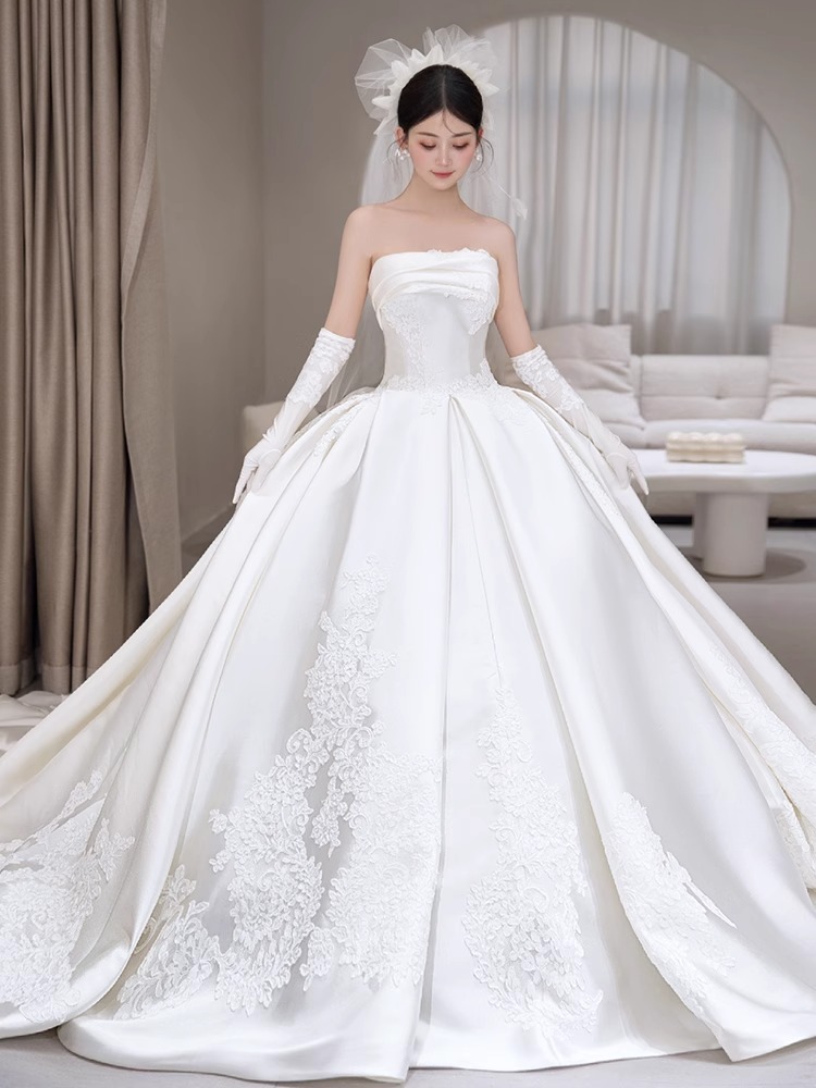 サテンのウエディングドレス2024新作胸拭き花嫁小柄な主紗フレンチシックな出掛紗 12,403円