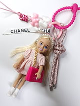 Qoo10] フィッシャープライス Lux.Black バービー人形 USA