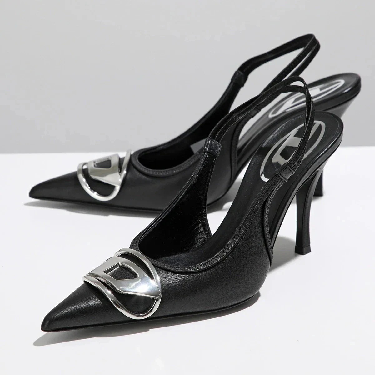 DIESEL ディーゼル パンプス D-Venus Sb Y02985 PR818 レディース レザー ポインテッドトゥ スリングバック オーバルD シューズ