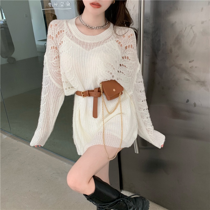 ニット セーター 魅せる トップス ブラック 黒 ホワイト 白 ミディアム丈 袖あり 長袖