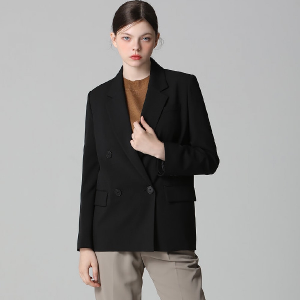 (リスト) ソリッドダブルブレストジャケット (価格:268,000ウォン)