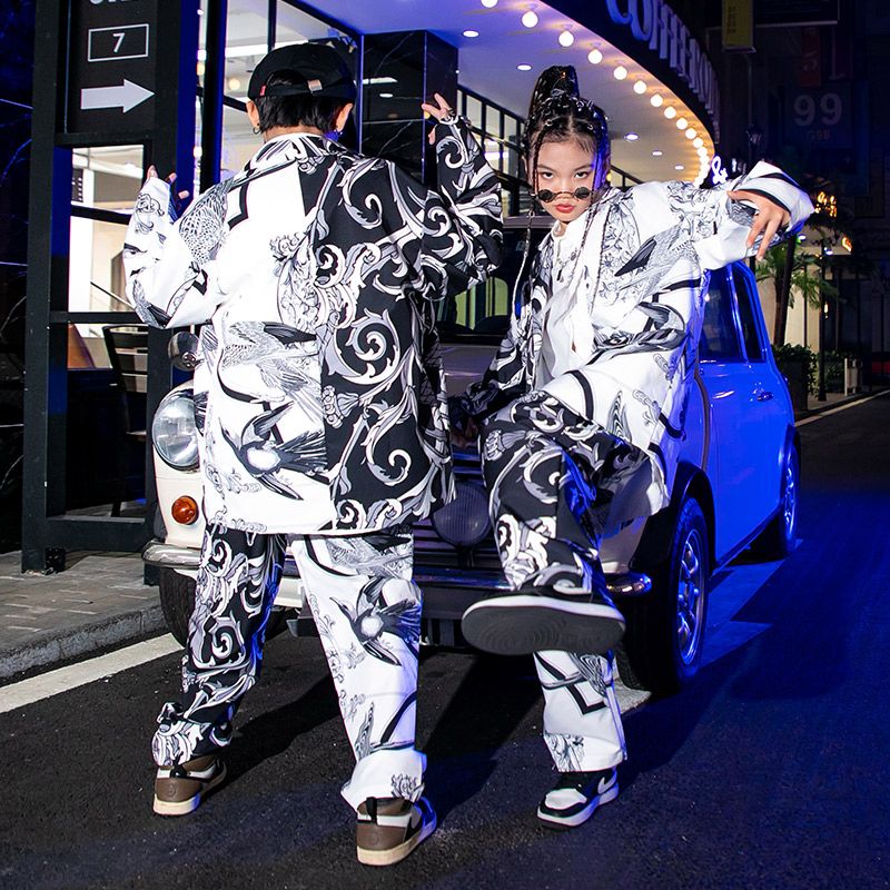 街舞児童潮服セットhiphopショー中国風男児ヒップホップ街公演服女性ジャズダンス秋