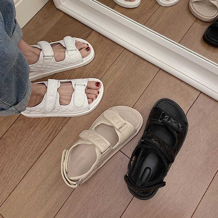 レディースシューズ 婦人靴 フラットサンダル ぺたんこサンダル 厚底サンダル コンフォートサンダル スポーツサンダル ラバーソール キルティング 無地 ワントーン 安定感 歩きやすい lsho0195