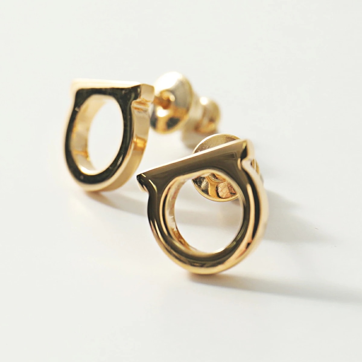FERRAGAMO フェラガモ ピアス 76 0120 001 レディース ガンチーニ アイコンモチーフ アクセサリー OROLUC