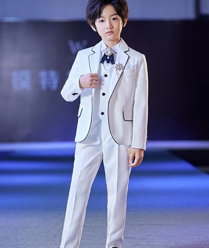 子供 スーツ タキシード 3点セット キッズ フォマール スーツ 長袖 白 紳士服 男の子 1個ボタン 黒い縁取り スーツジャケット 長ズボン ベストジレ ワイシャツと蝶リボン追加可 結婚式 パ