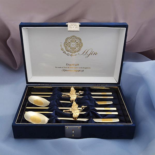 H.JIN VIP 高級 チタン金 箸スプーンペアセット ゴールド ペア 鶴 カトラリーセット ツル 送料無料 高級 韓国食器 スジョ 韓国製 還暦 結婚 お祝い 敬老の日