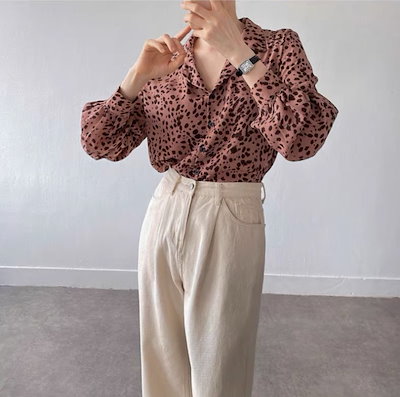 ヒョウ柄シフォンシャツ 柄シャツ レディース トップス シャツ ブラウス 長袖 ボリューム袖 Vネック 襟付き ワイド フレア ストレート Iライン シフォン 前開き ヒョウ柄シフォンシャツ 柄シャツ レディース トップス 快適さと