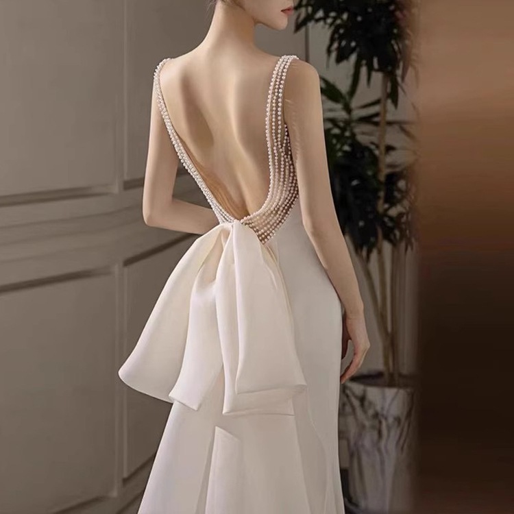 バックリボン ウェディングドレス レディース ロング マキシ ノースリーブ オフショルダー マーメイド 背中開き 上品 エレガント 主役級 フォーマル プリンセス 無地 夏 謝恩会 結婚式 二次会