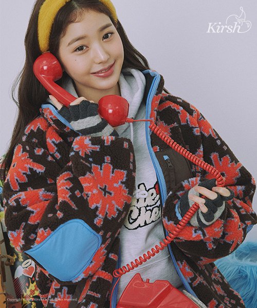 DOODLE CHERRY PATTERN FLEECE JUMPER 韓国正規品 Reversible