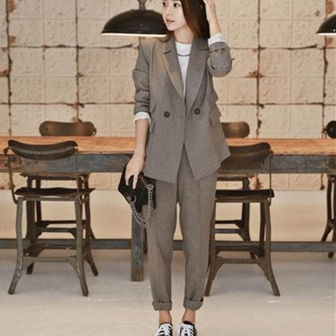 2色 セットアップ ジャケット パンツ スーツ 春 秋 レディース トラッド モード ハンサム マニッシュ かっこいい 長袖 襟付き 上下セット ズボン ボトムス フォーマル ママ 黒 グレー 袖あり