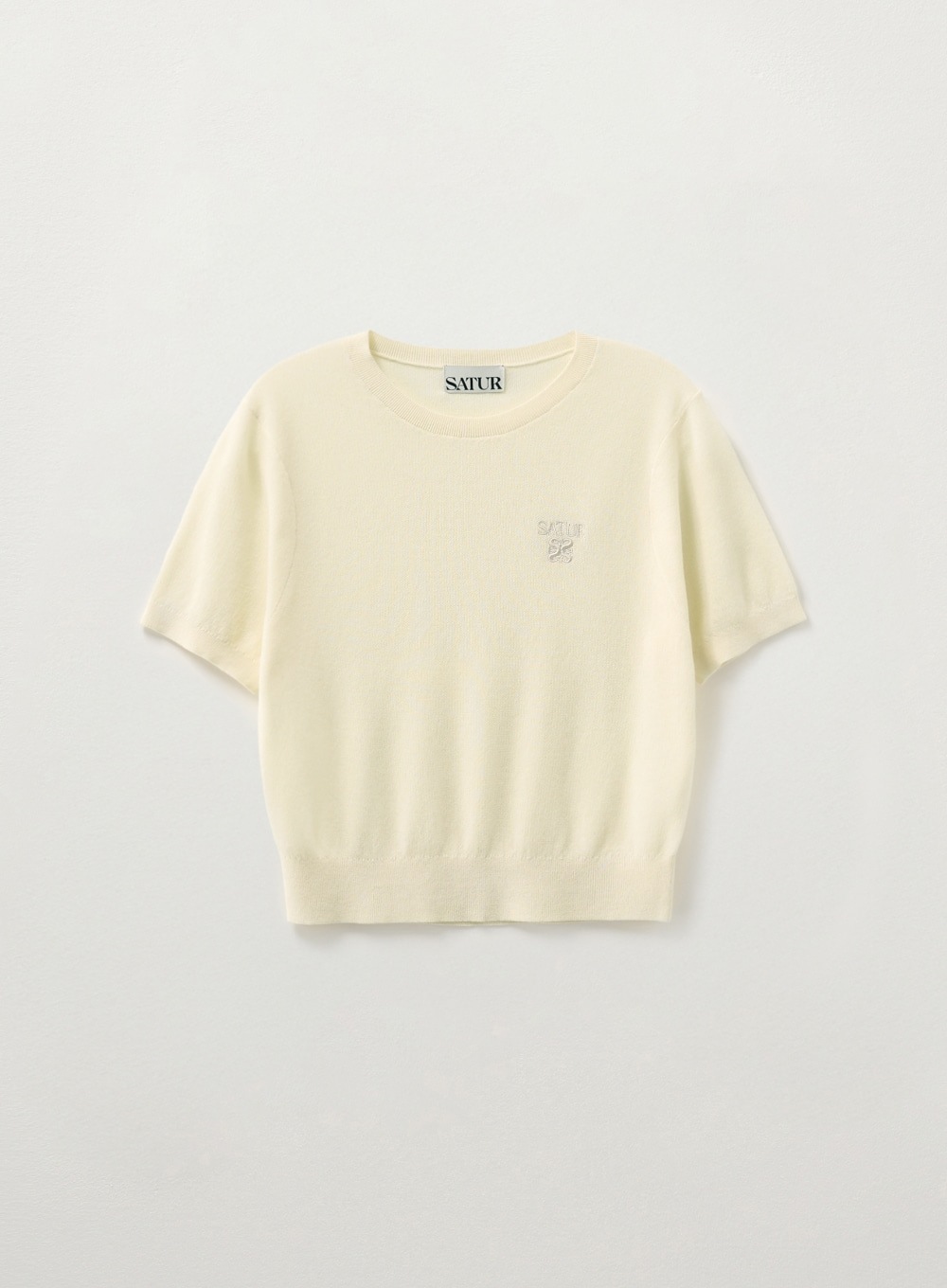 【SATUR】 (W) LIGHT WEIGHT CREW NECK HALF KNIT : CREAM 10,850円