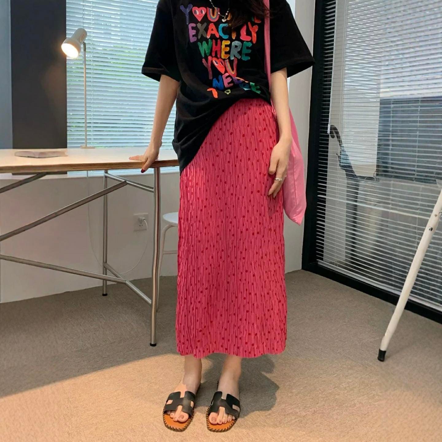 ボトムス スカート ロングスカート ストレート Iライン ウエストゴム バックスリット 可愛い かわいい 大人可愛い きれいめ シンプル 上品 おしゃれ かっこいい カジュアル レトロ こなれ感