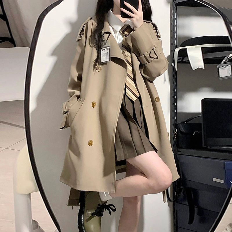 小柄で背の高いウインドブレーカーの女性の 2024 春と秋の新しい韓国スタイルのハイエンドカレッジスタイルのミドル丈のショートコートジャケット