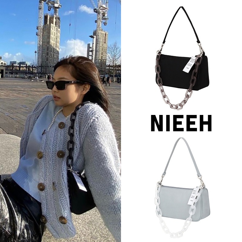 Blackpink JENNIE, Jung Hoyeon, Chrystal, APRIL Lee Naeun 着用！韓国ブランド 『NIEEH』 ENVELOPE BAG （2カラー）