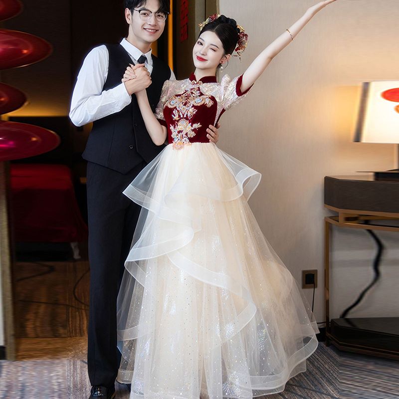 敬酒服の娘の高級感の婚約結婚のタキシードの新しいワンピースの女性の春夏