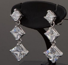 美しく永遠にトリロジーピアス