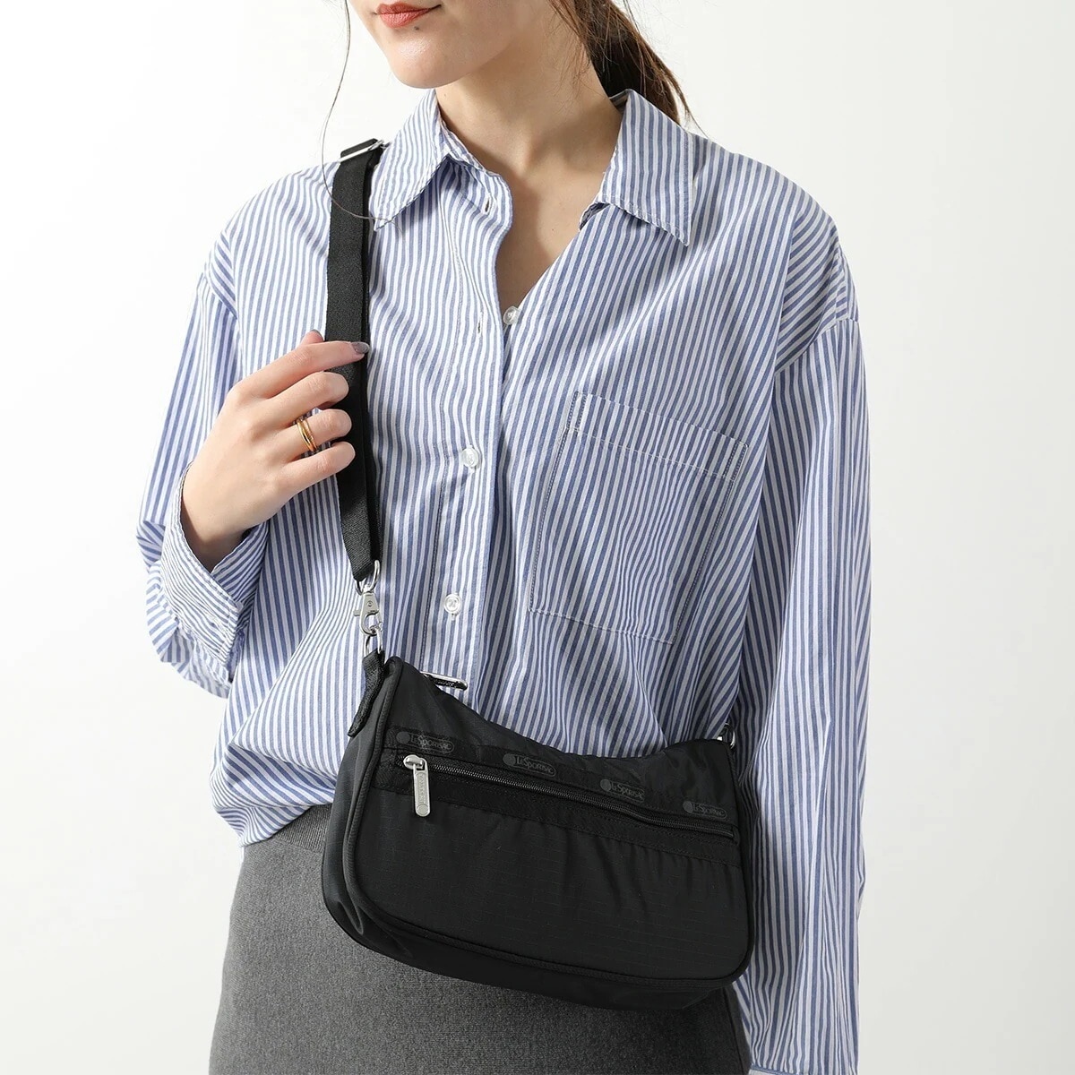 LeSportsac レスポートサック ショルダーバッグ SM CONV SHOULDER 1302 レディース ナイロン ハンドバッグ ロゴ 軽量 鞄 R086/RECYCLED-BLACK