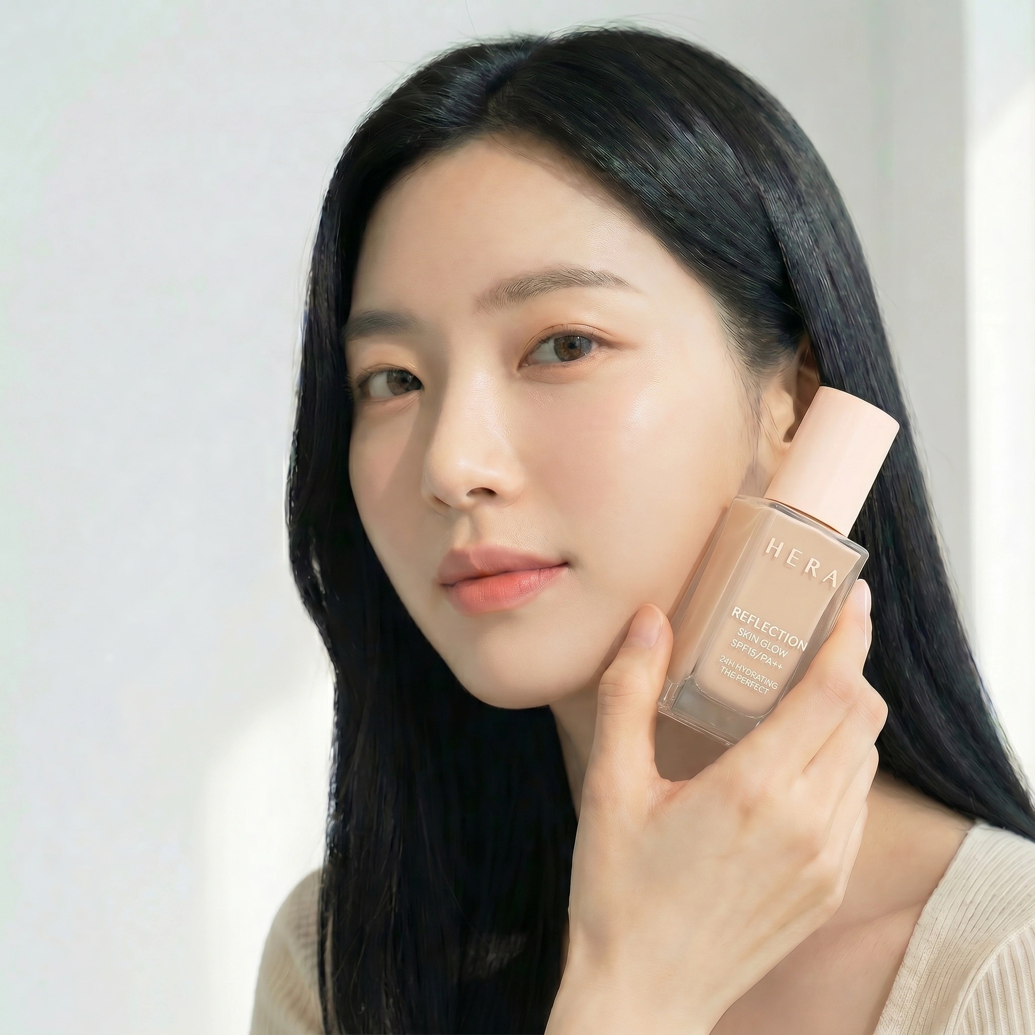 HERA ヘラ 公式 リフレクション スキン グロウ ファンデーション 30g 13N 17C 17N 21C 21N 23N 25N 下地